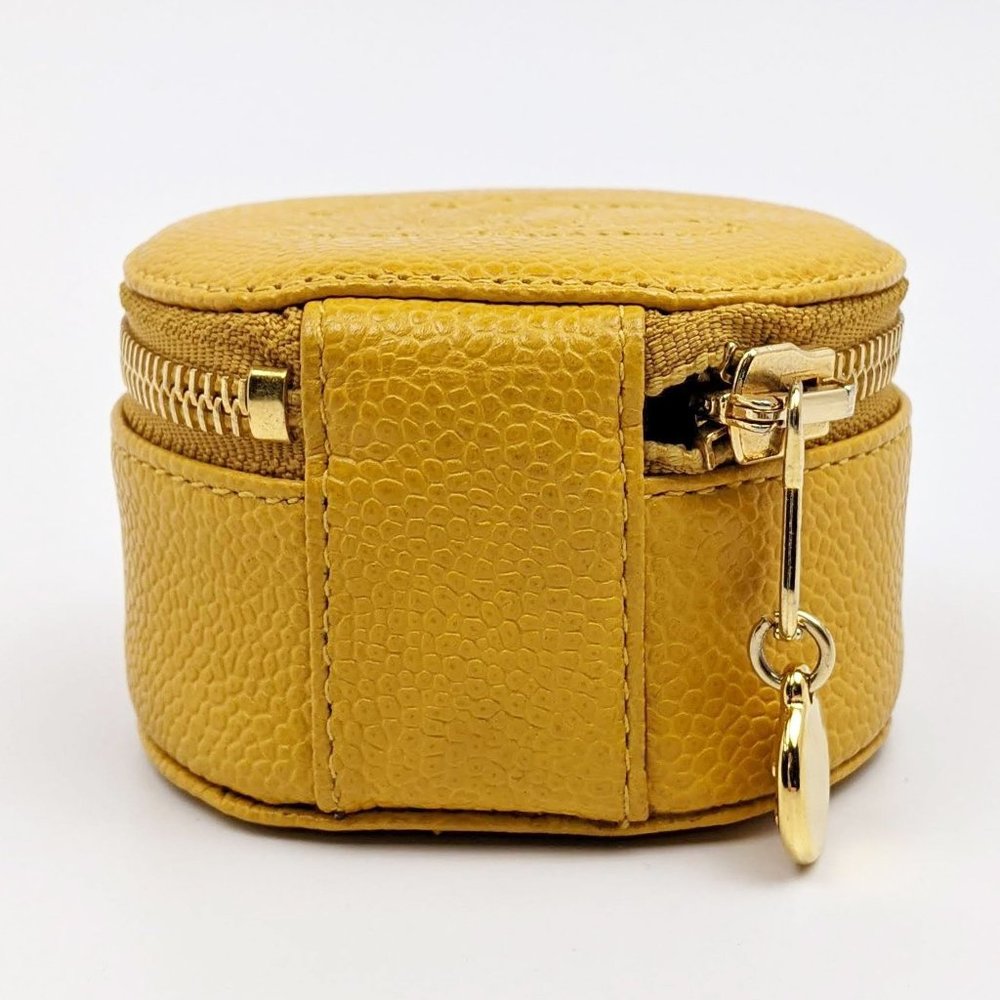 SOLD Chanel Yellow Leather Round Jewelry Case - Picture 4 of 7